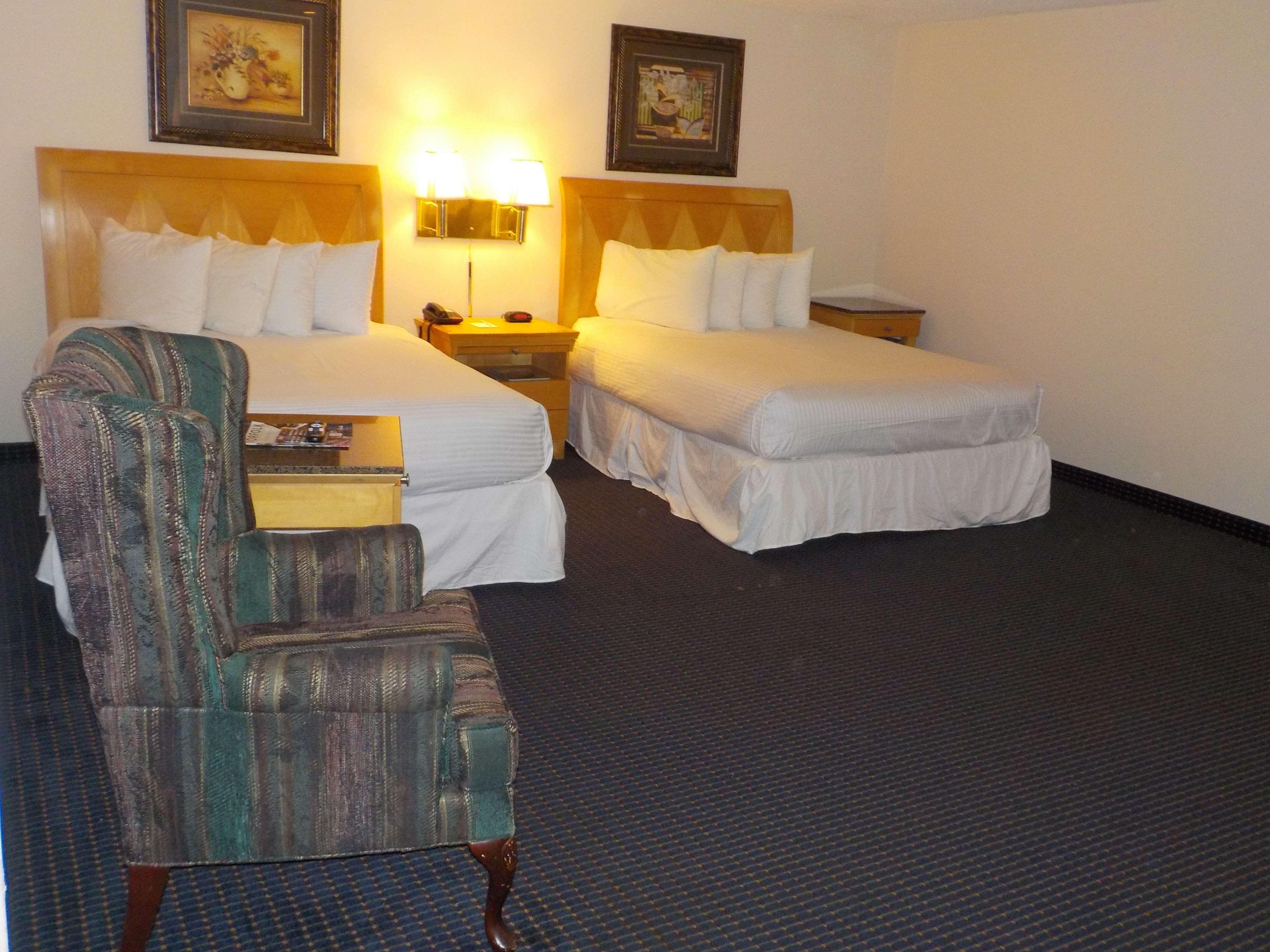 Spark By Hilton Norfolk Bilik gambar