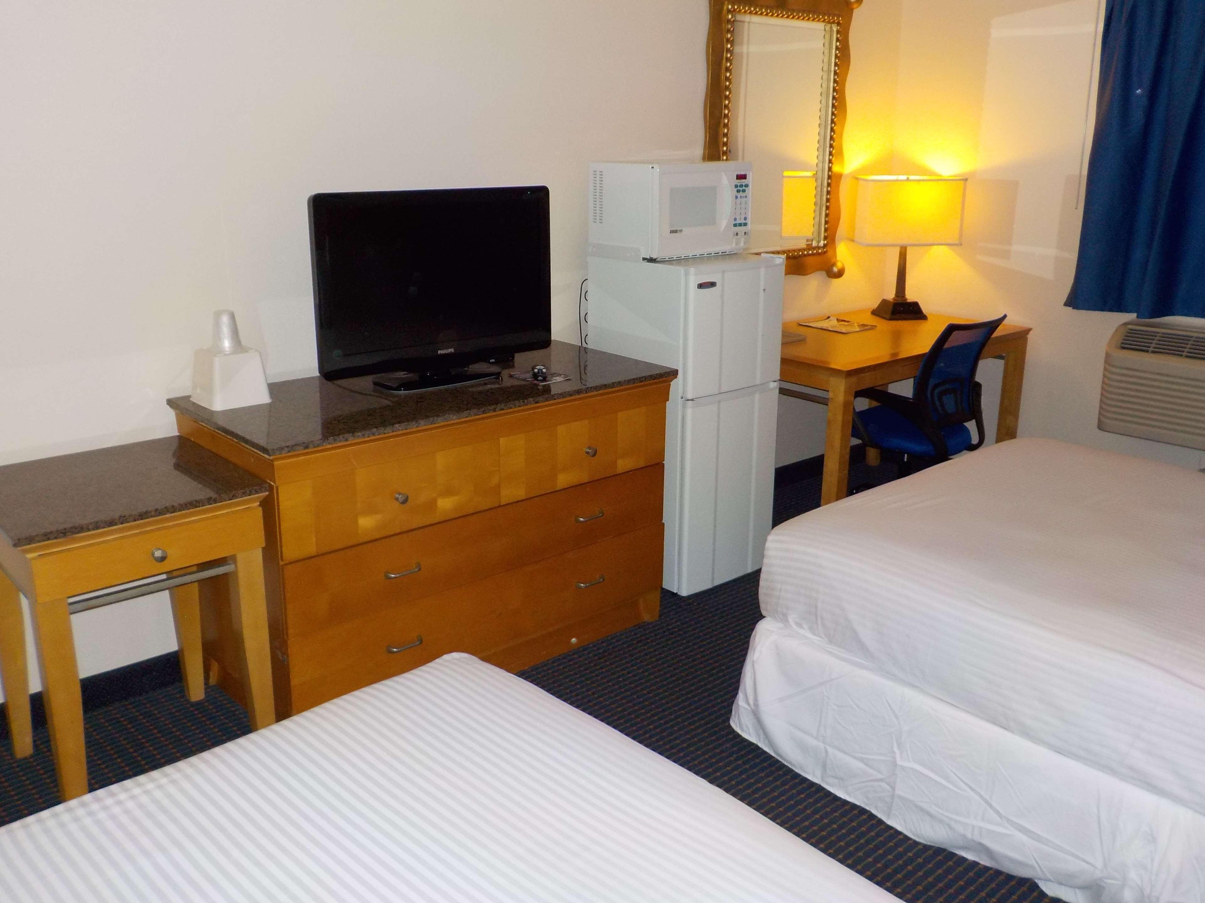 Spark By Hilton Norfolk Bilik gambar