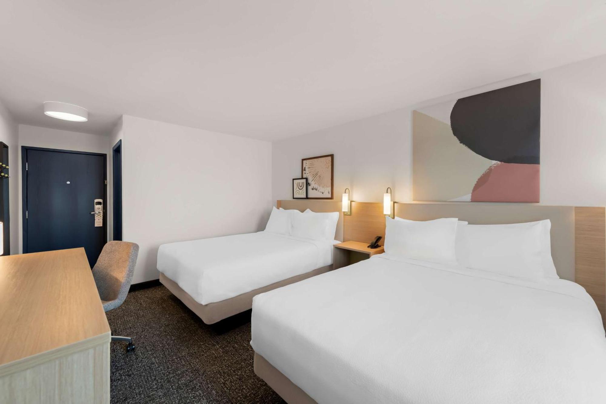 Spark By Hilton Norfolk Luaran gambar